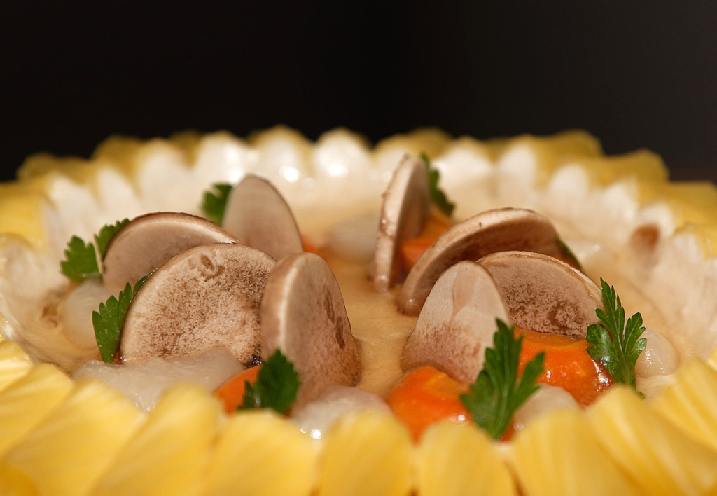 Antoine Débonnaire - Timbale de foie gras Périgourdine, mousse de butternut et vinaigrette balsamique