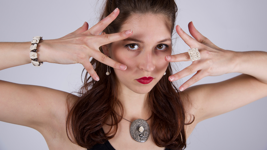 Floriane masque averses mains - Old